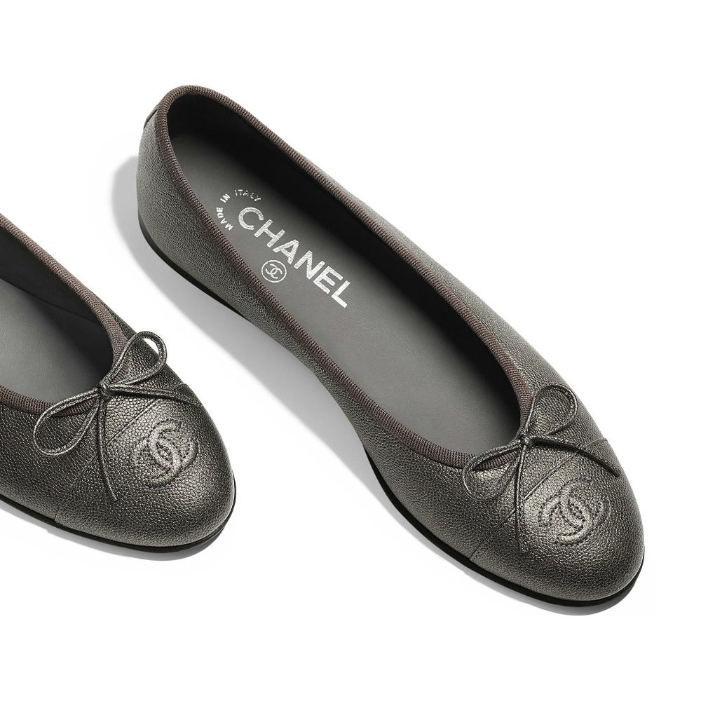 CHANEL Ballerinas Metallic Grained Lambskin Ref. G02819 size 36 1/2